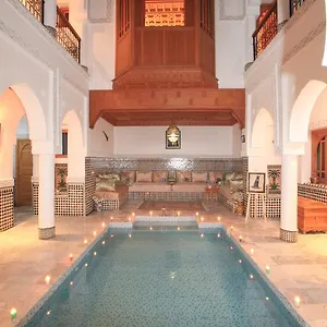 زيارة الفندق